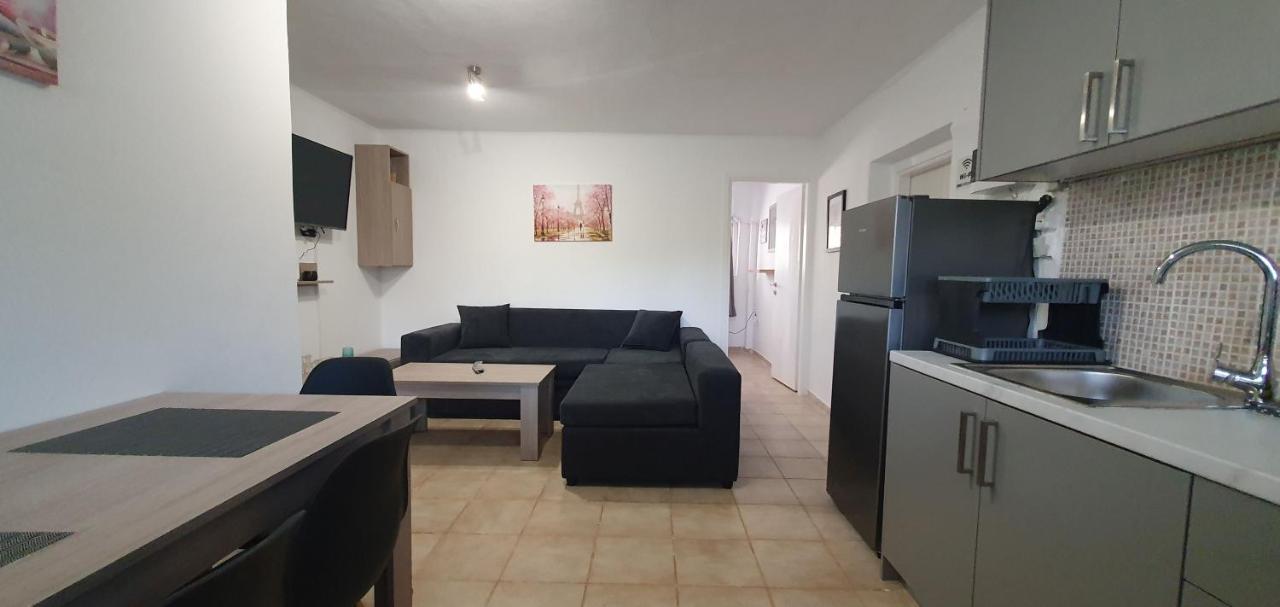 Apartmán Tsagga House Oropos Exteriér fotografie
